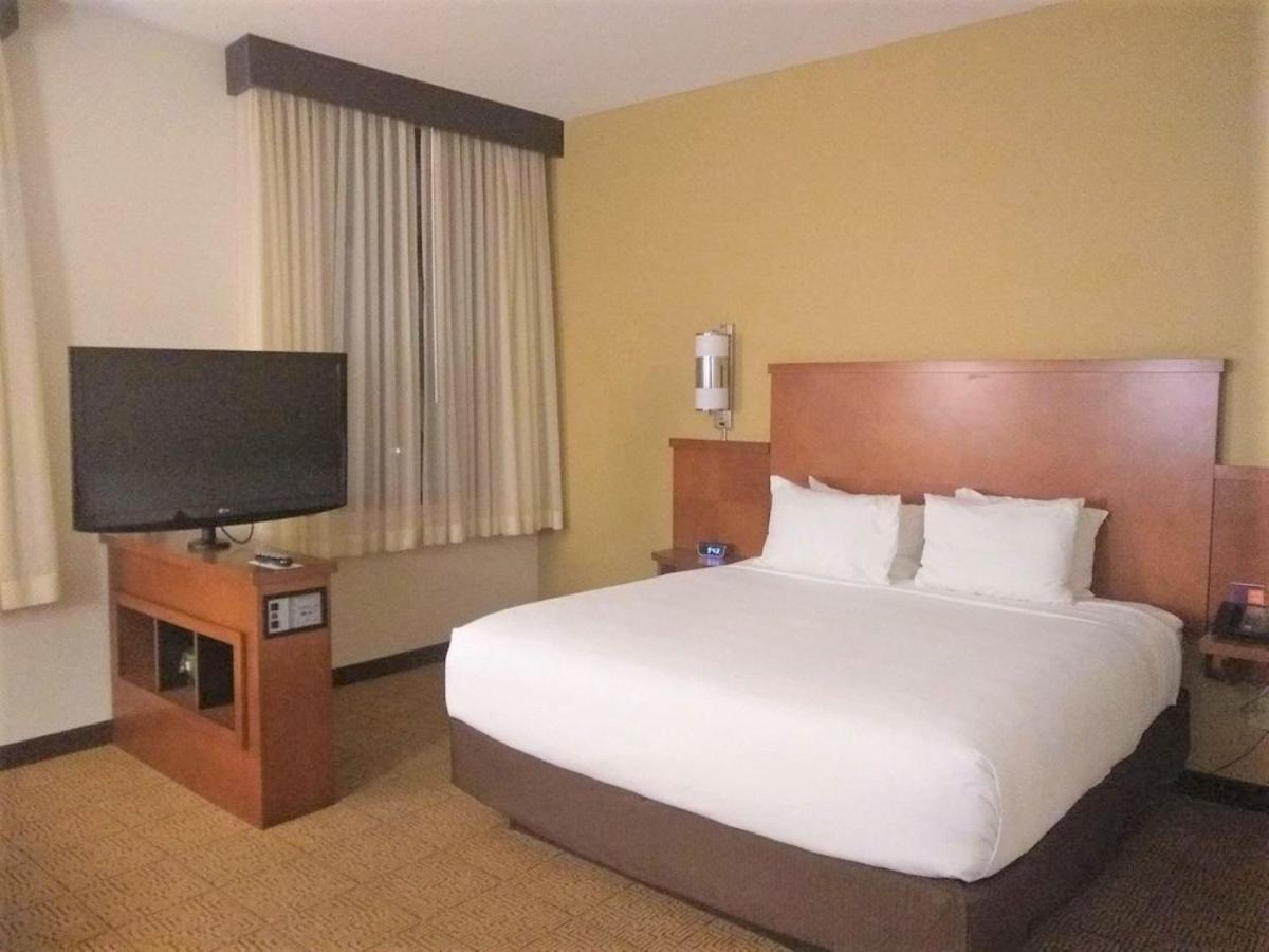 Hyatt Place Des Moines Downtown Екстер'єр фото