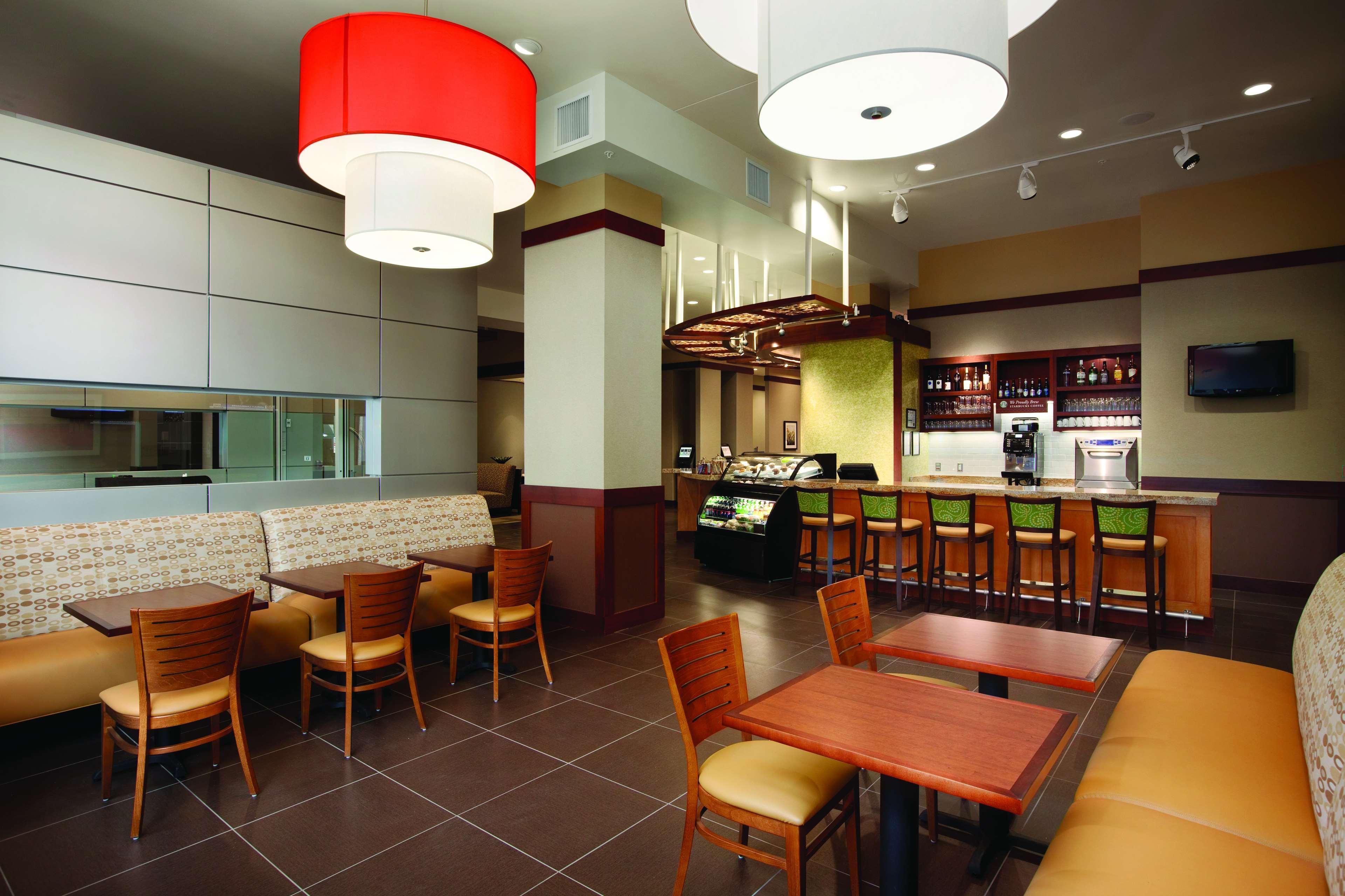 Hyatt Place Des Moines Downtown Екстер'єр фото