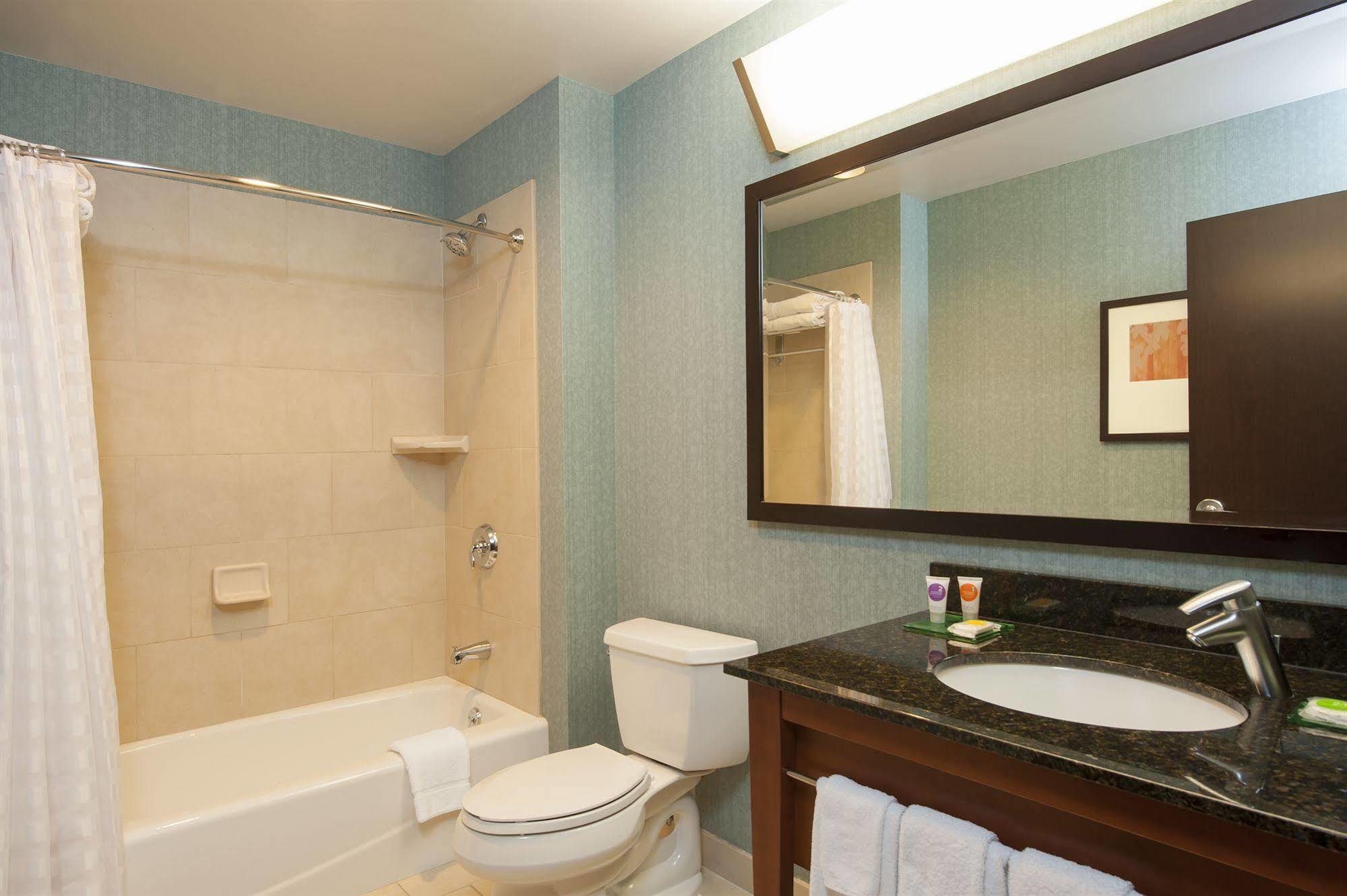 Hyatt Place Des Moines Downtown Екстер'єр фото