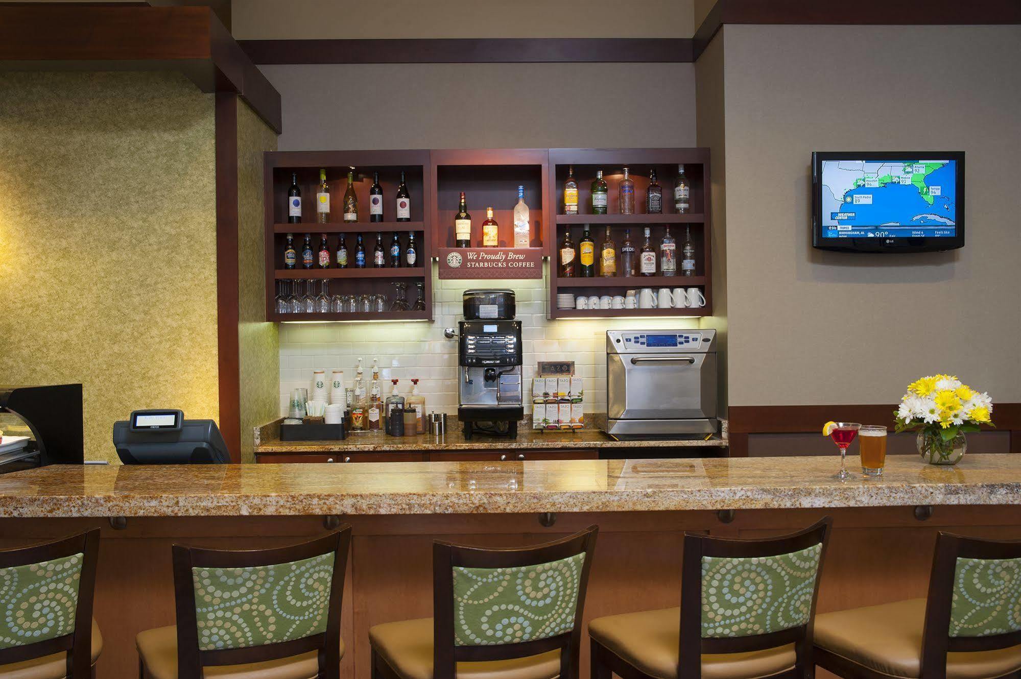 Hyatt Place Des Moines Downtown Екстер'єр фото